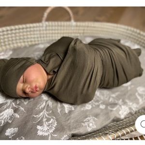 Lila Mama Juliet Labor and Postpartum gown; Baby swaddle and hat set. Color Sage